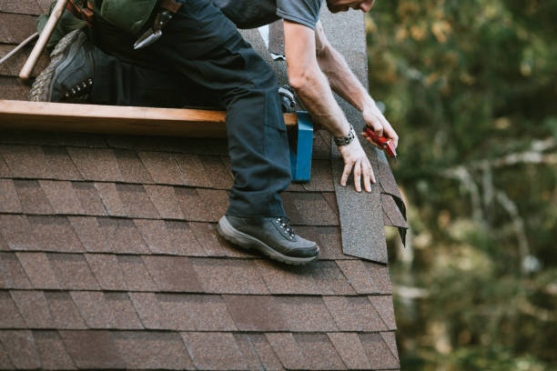 Quick and Trustworthy Emergency Roof Repair Services in Oakwood, GA